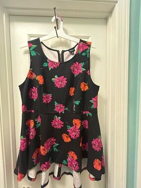 NWOT Torrid floral Peplum skater Hi low Top